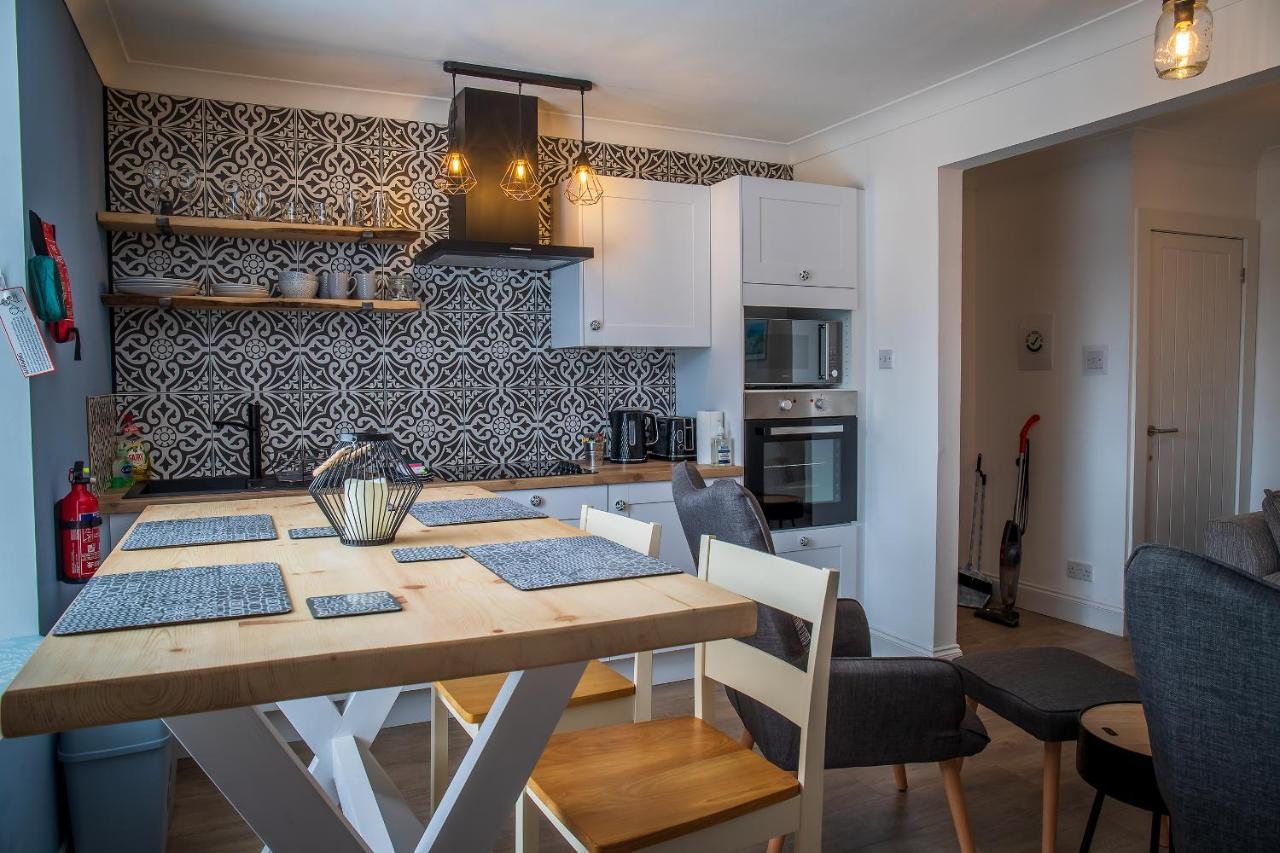 Great Glen Way Canal Side Apartment Inverness Eksteriør bilde