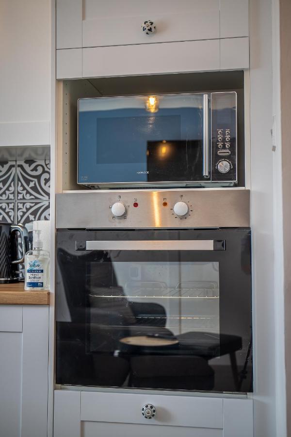 Great Glen Way Canal Side Apartment Inverness Eksteriør bilde