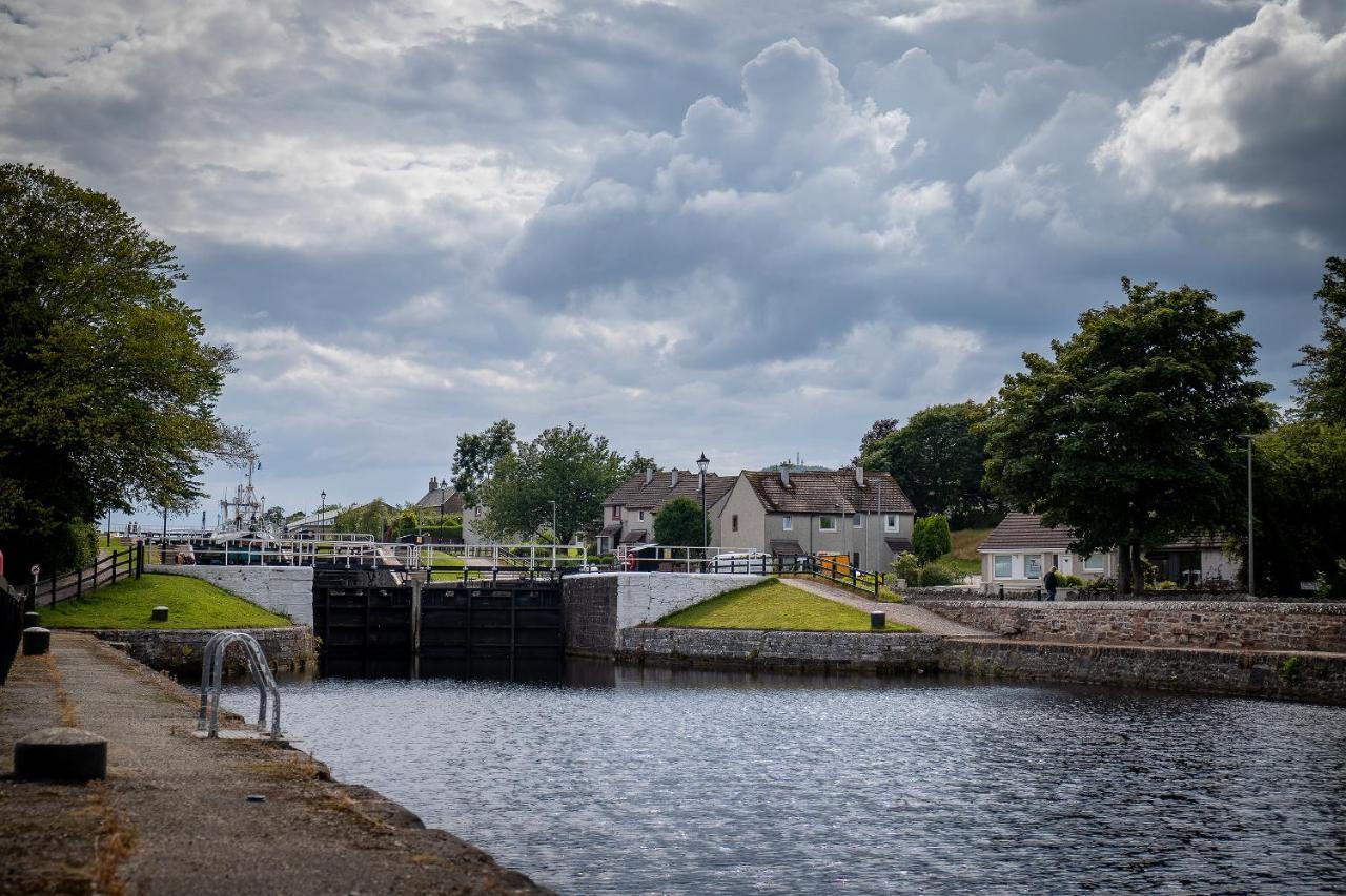 Great Glen Way Canal Side Apartment Inverness Eksteriør bilde