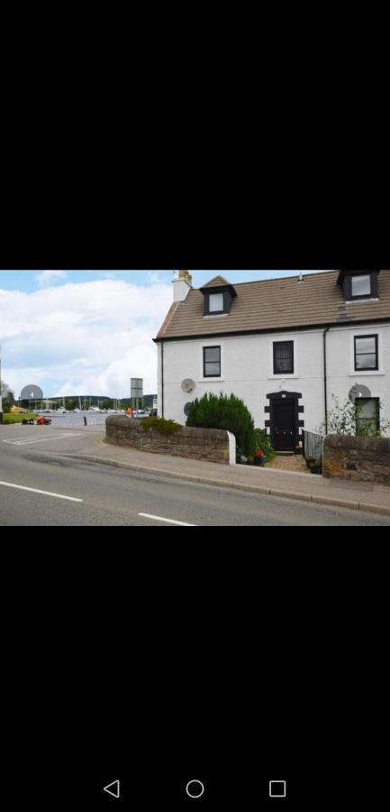 Great Glen Way Canal Side Apartment Inverness Eksteriør bilde